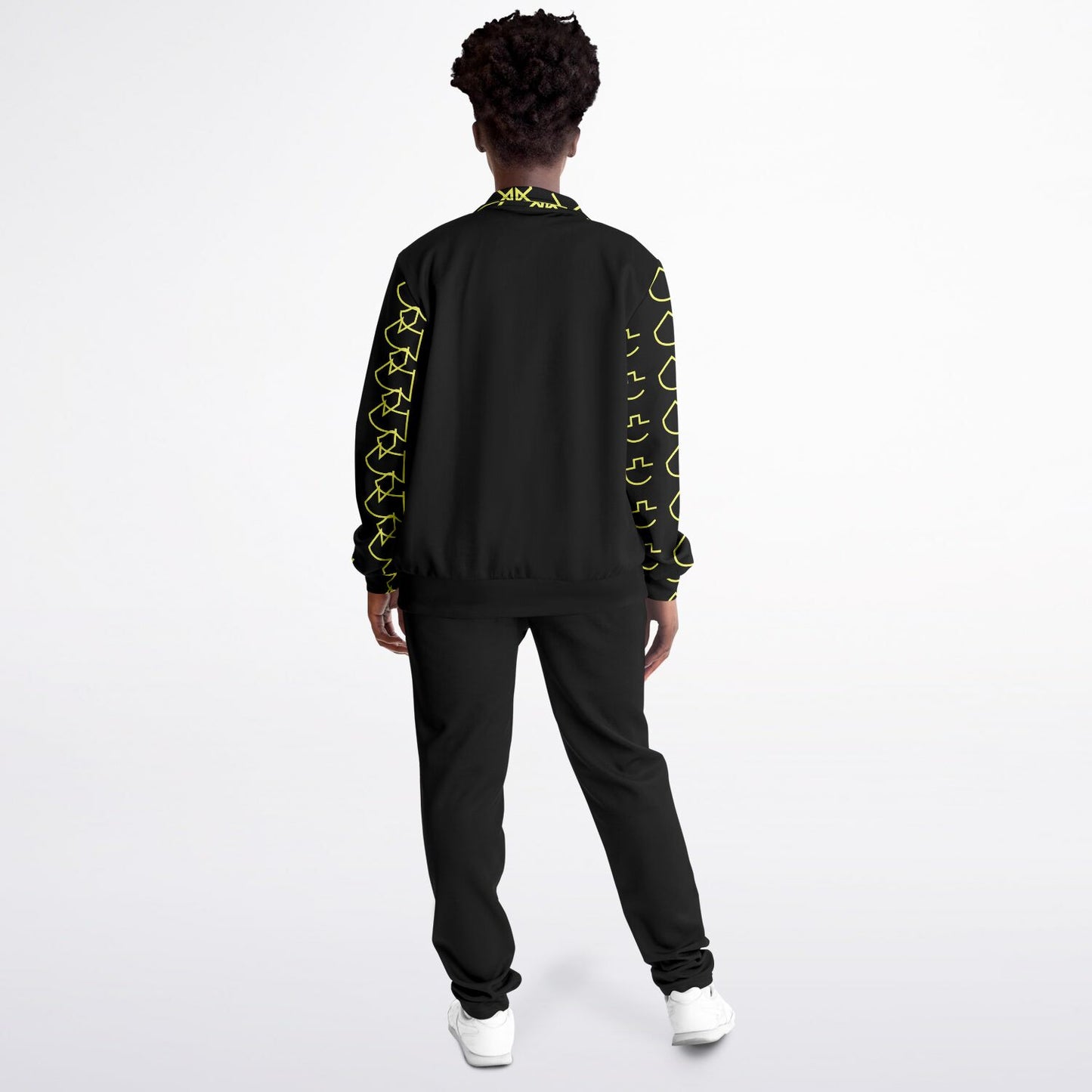 DEED Elements Sustainable Tracksuit – Stylish, Eco-Friendly, and Designed for Movement