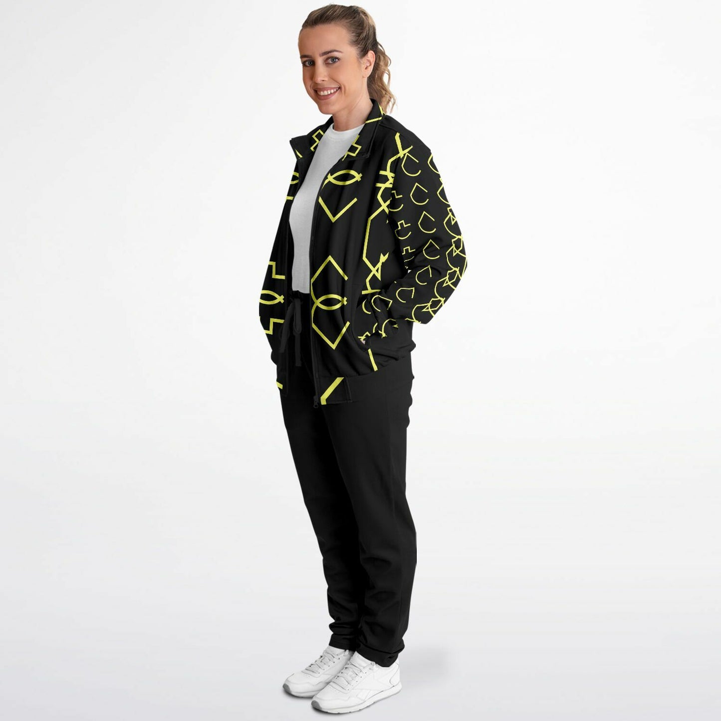 DEED Elements Sustainable Tracksuit – Stylish, Eco-Friendly, and Designed for Movement